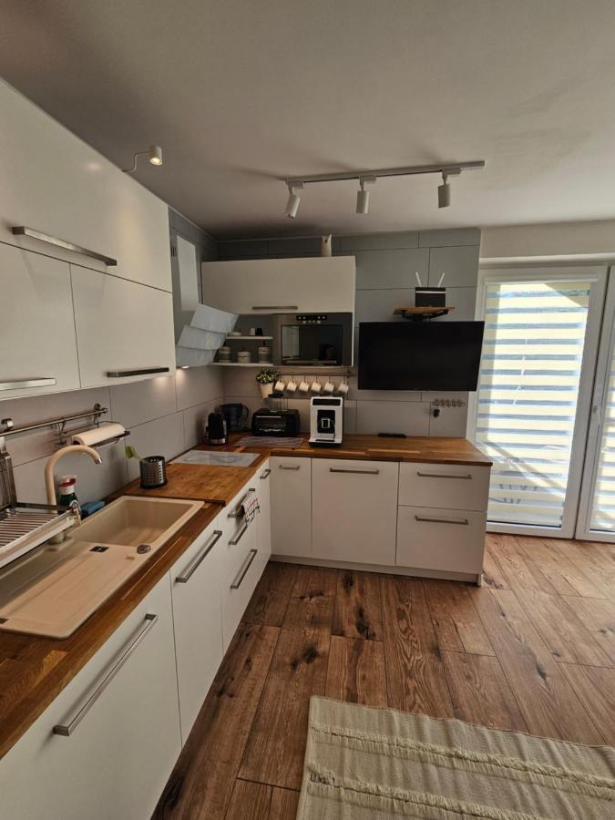 Sloneczny Apartament Jurata Exterior photo